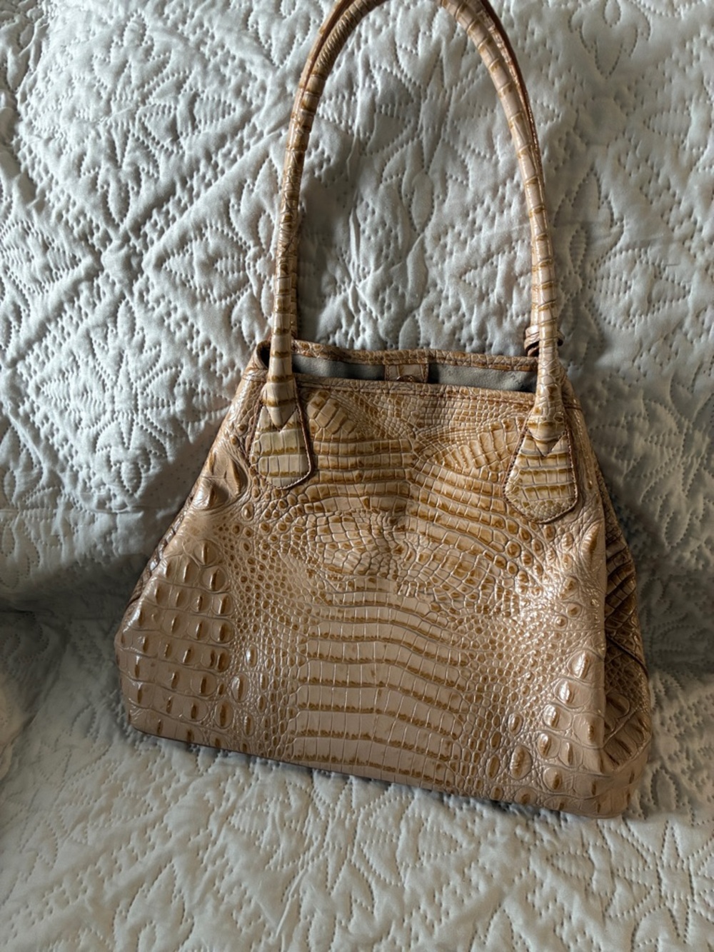 Brahmin Tan Croc-Embossed Women’s Shoulder Bag.